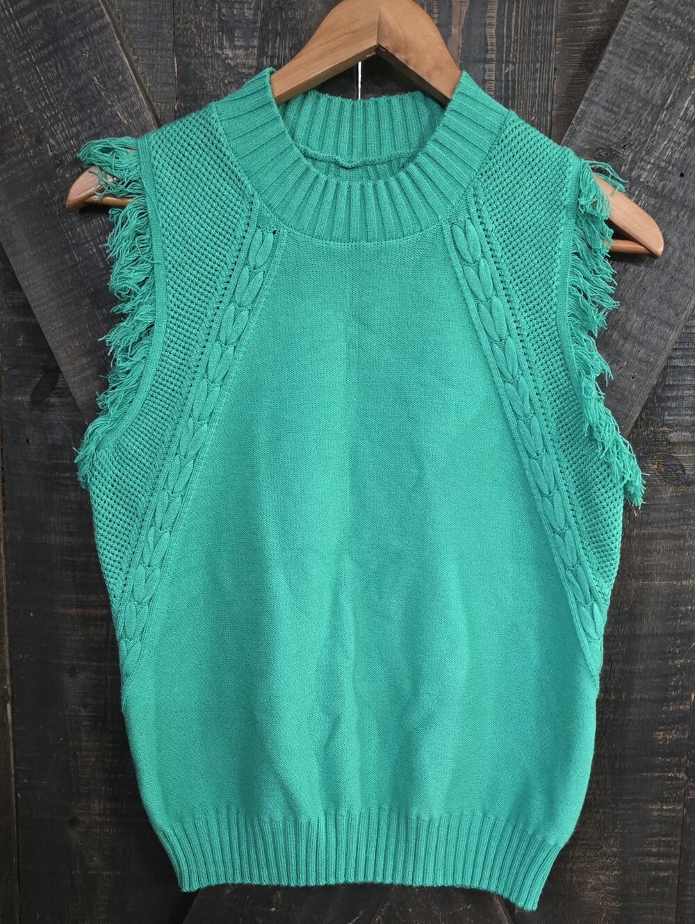Sleeveless Fringe Cable-Knit Sweater Tank - Green Size Small